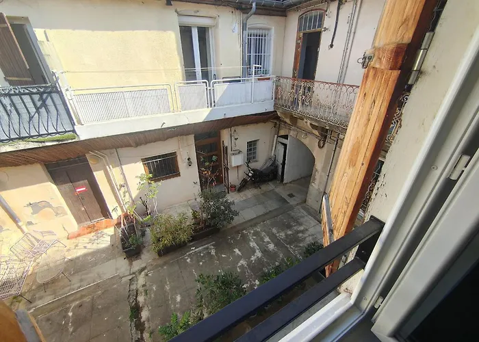 Jungle Climatise Centre *